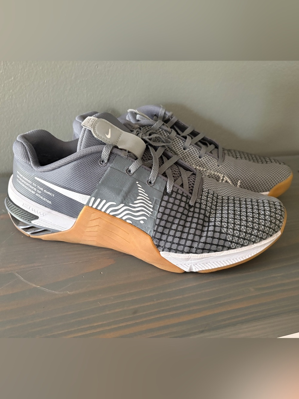 Men’s Nike Metcon Smoke Grey Gum training Shoes Gray & Gum